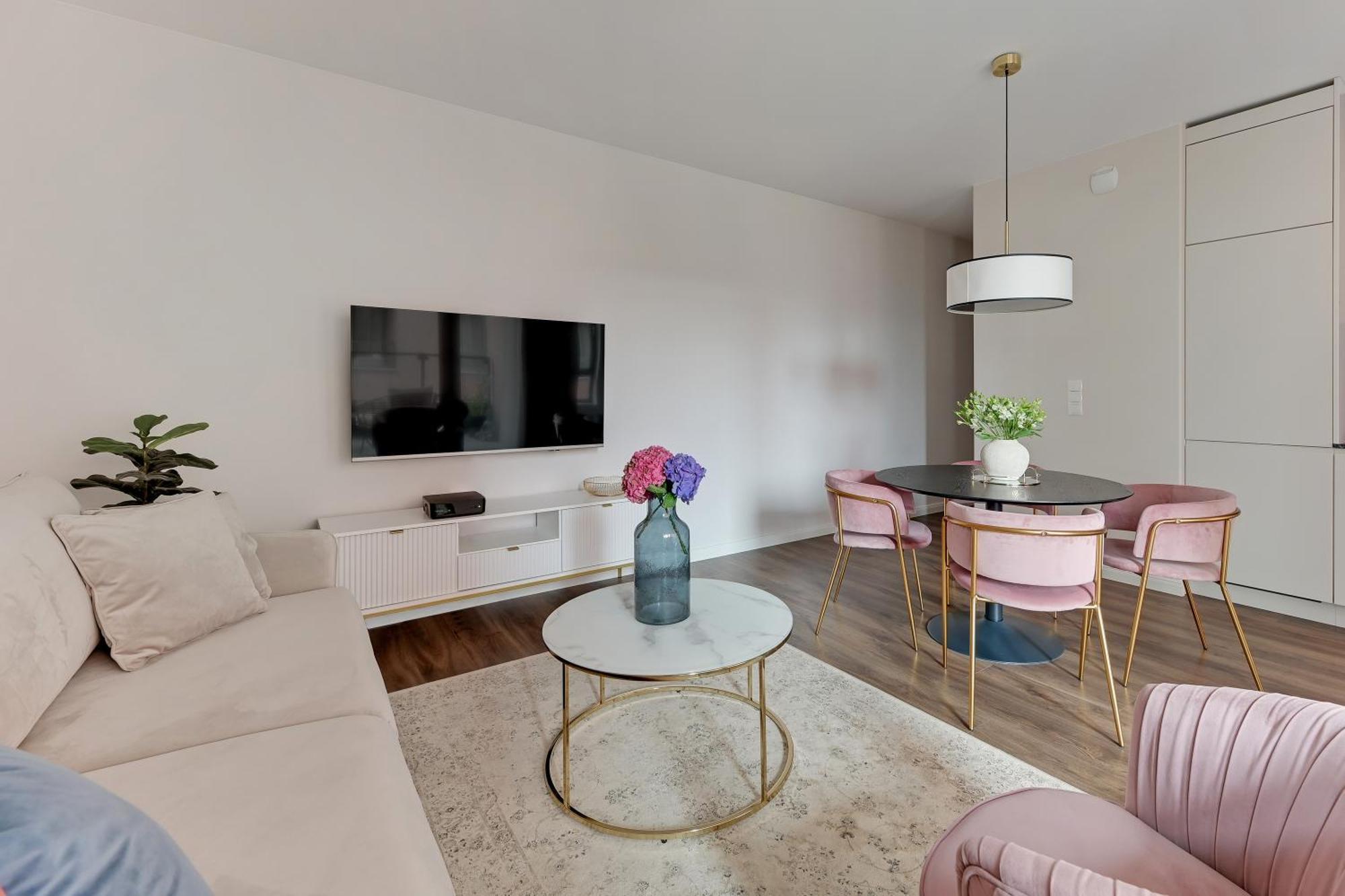 Scala City Center Magic Apartments With Parking By Lion Apartments กดัญสก์ ภายนอก รูปภาพ
